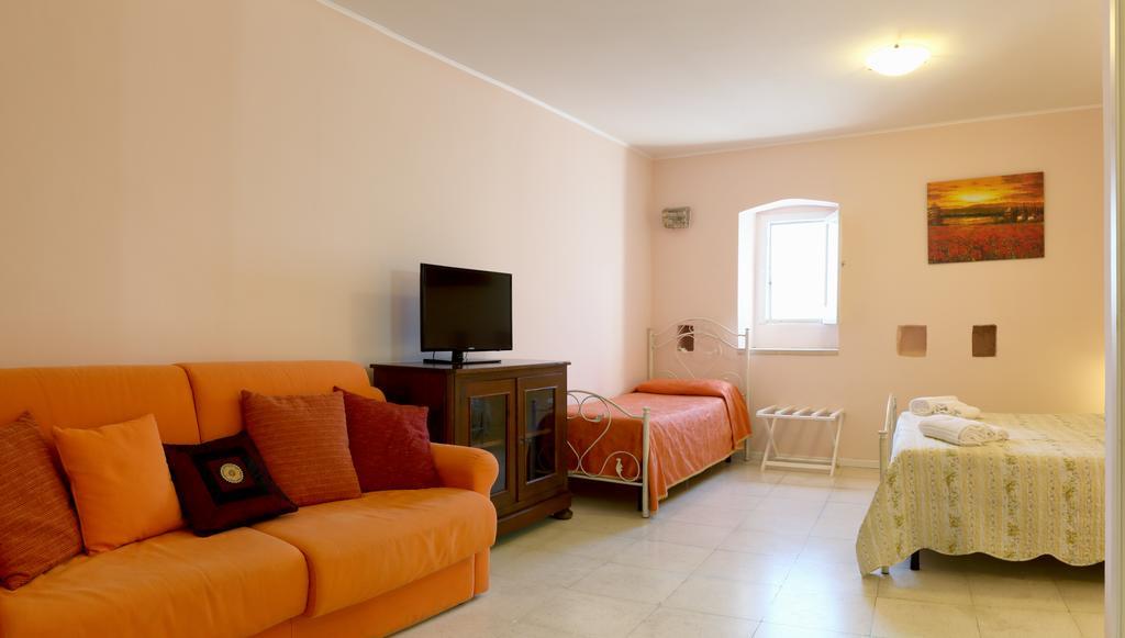 B&B Dimora Muzio And Restaurant Gallipoli Ngoại thất bức ảnh