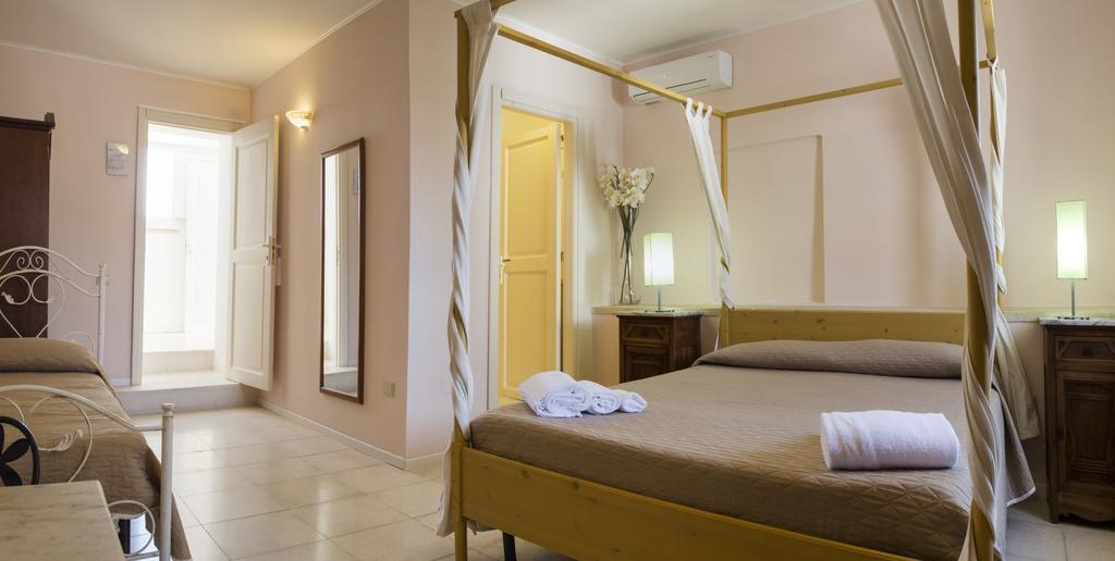 B&B Dimora Muzio And Restaurant Gallipoli Ngoại thất bức ảnh